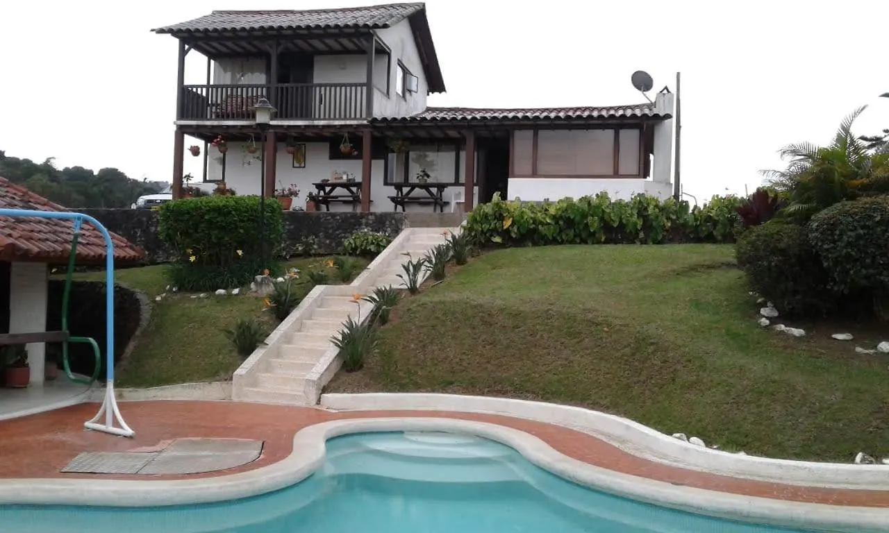 Holiday home Parcelacion El Lago Cali