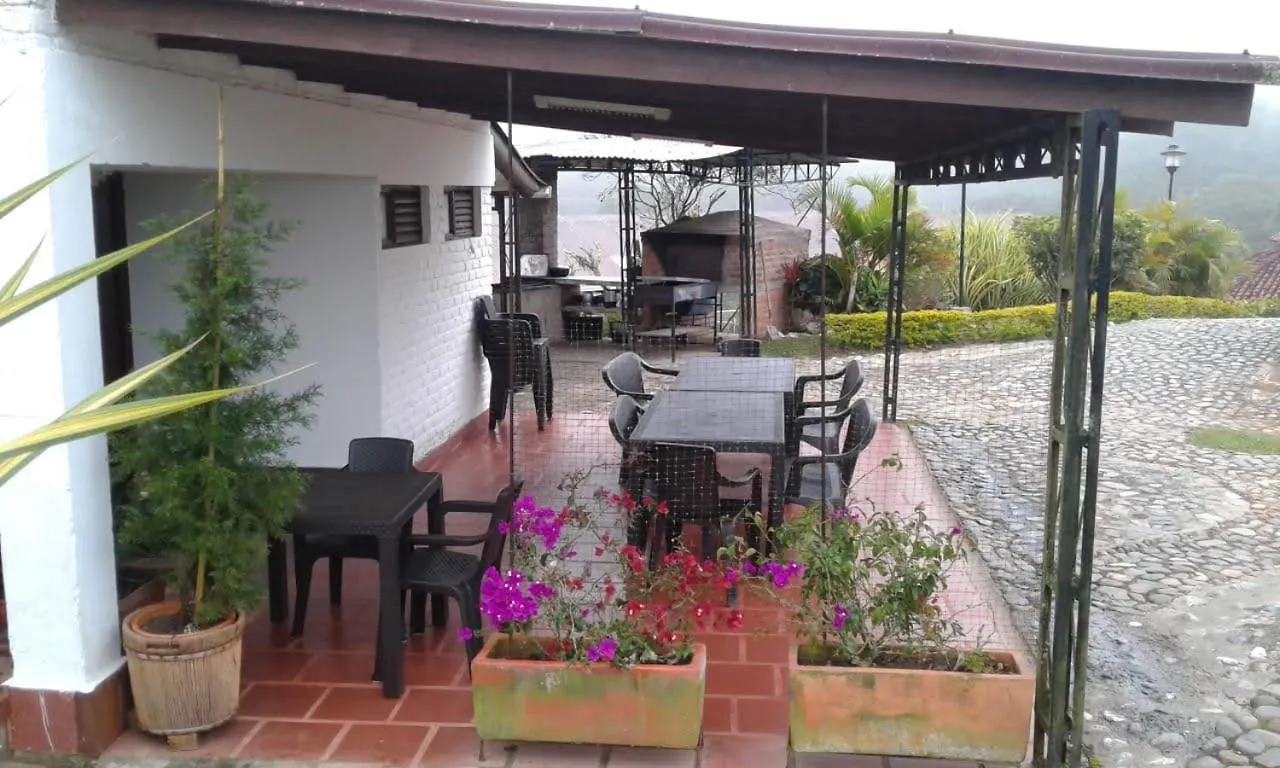 Parcelacion El Lago Cali Holiday home